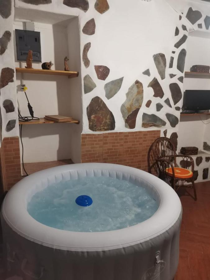 فيلا Casita Rural Con Jacuzzi Climatizado. لوس رياليخوس المظهر الخارجي الصورة