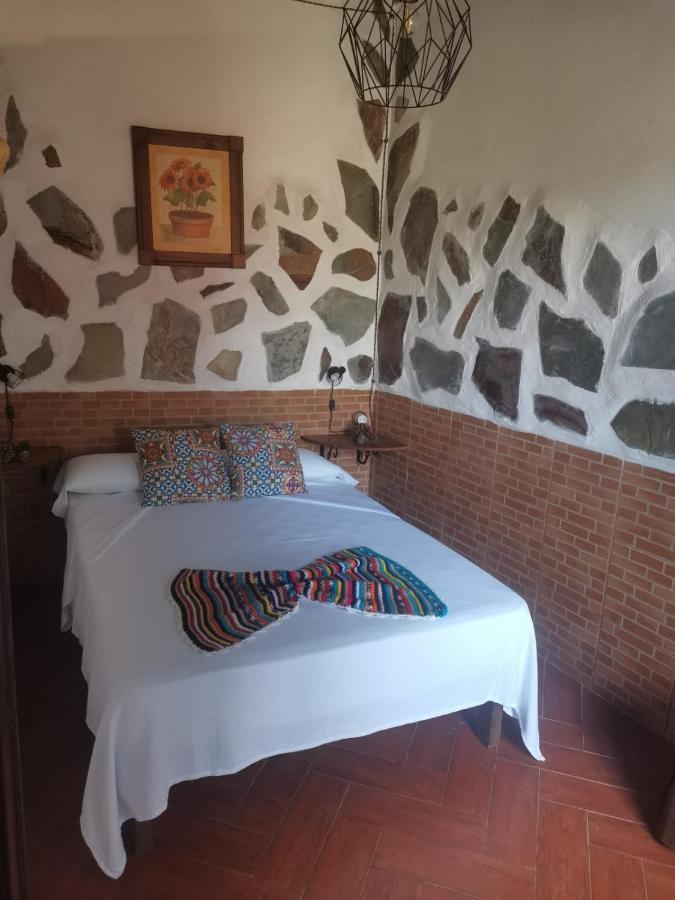 فيلا Casita Rural Con Jacuzzi Climatizado. لوس رياليخوس المظهر الخارجي الصورة